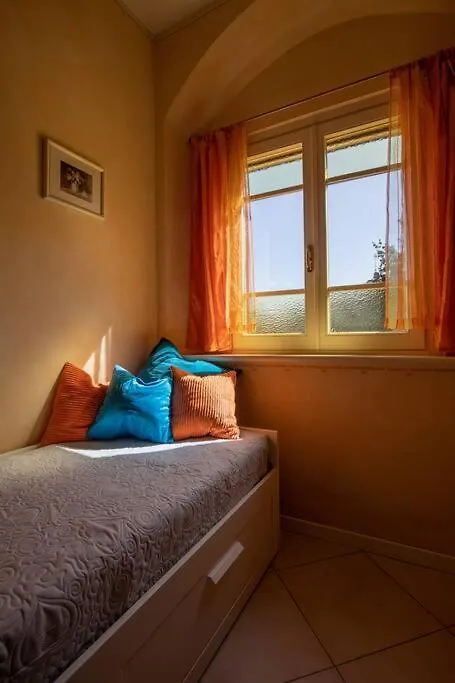 Holiday home Il Rosmarino, Sweet And Cozy Stay In Pietrasanta Italy