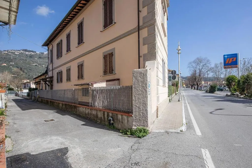 Il Rosmarino, Sweet And Cozy Stay In Pietrasanta