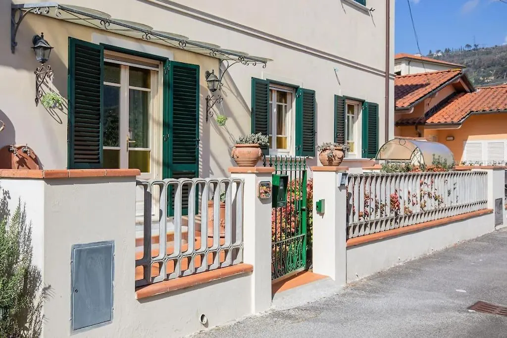 Holiday home Il Rosmarino, Sweet And Cozy Stay In Pietrasanta